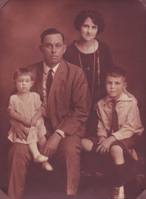 Andrew and Blanche Perry with children Myrta Blanche and Eugene